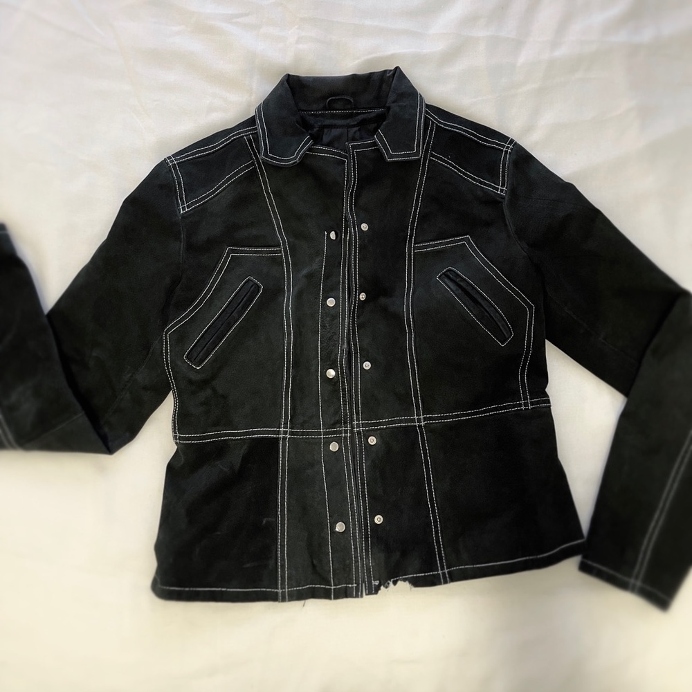 BLACK LEATHER JACKET